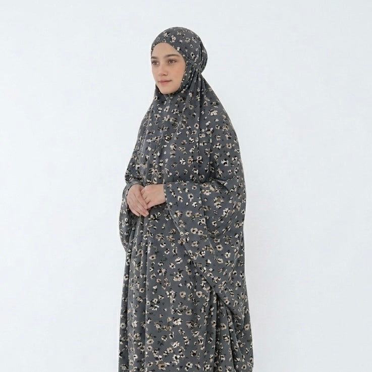 Namaz Chadar with Sleeves