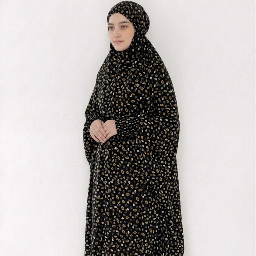 Namaz Chadar with Sleeves
