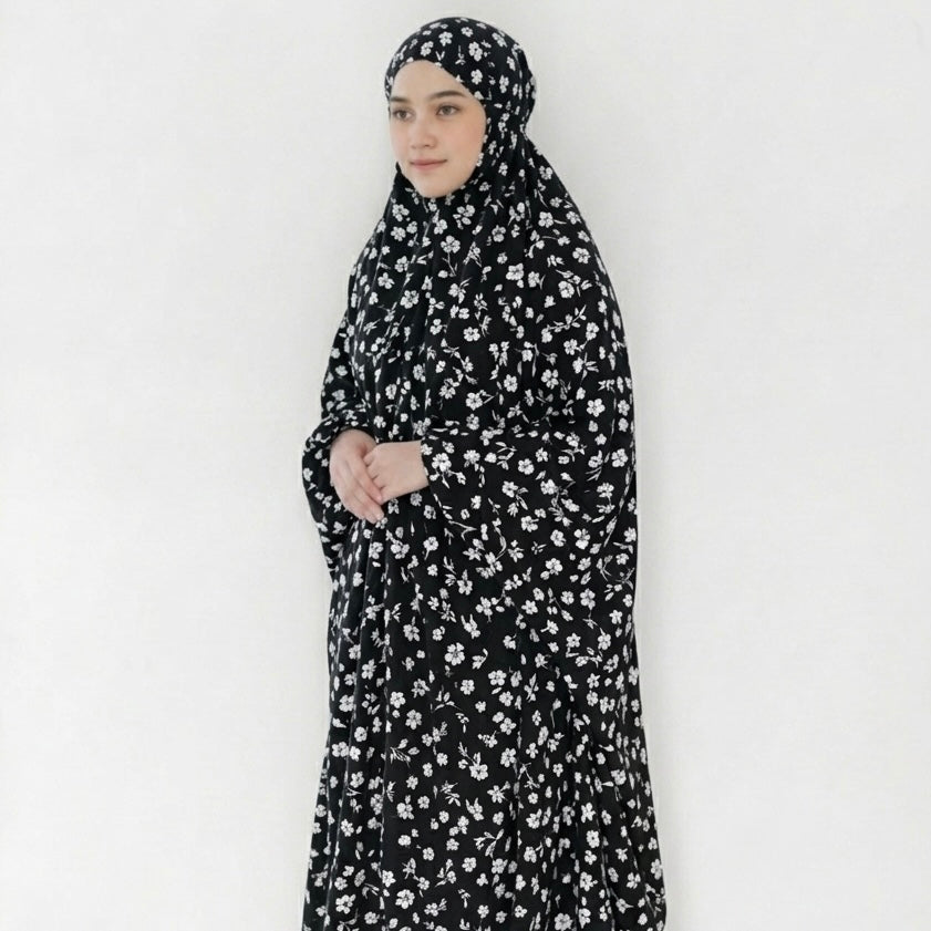 Namaz Chadar with Sleeves