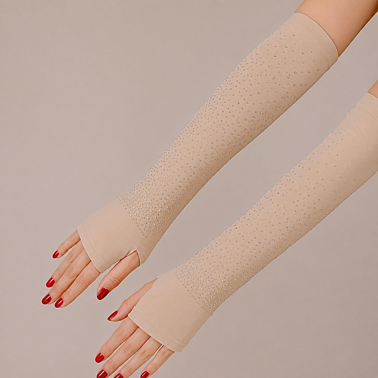 Fancy Thumhole Sleeves - Skin