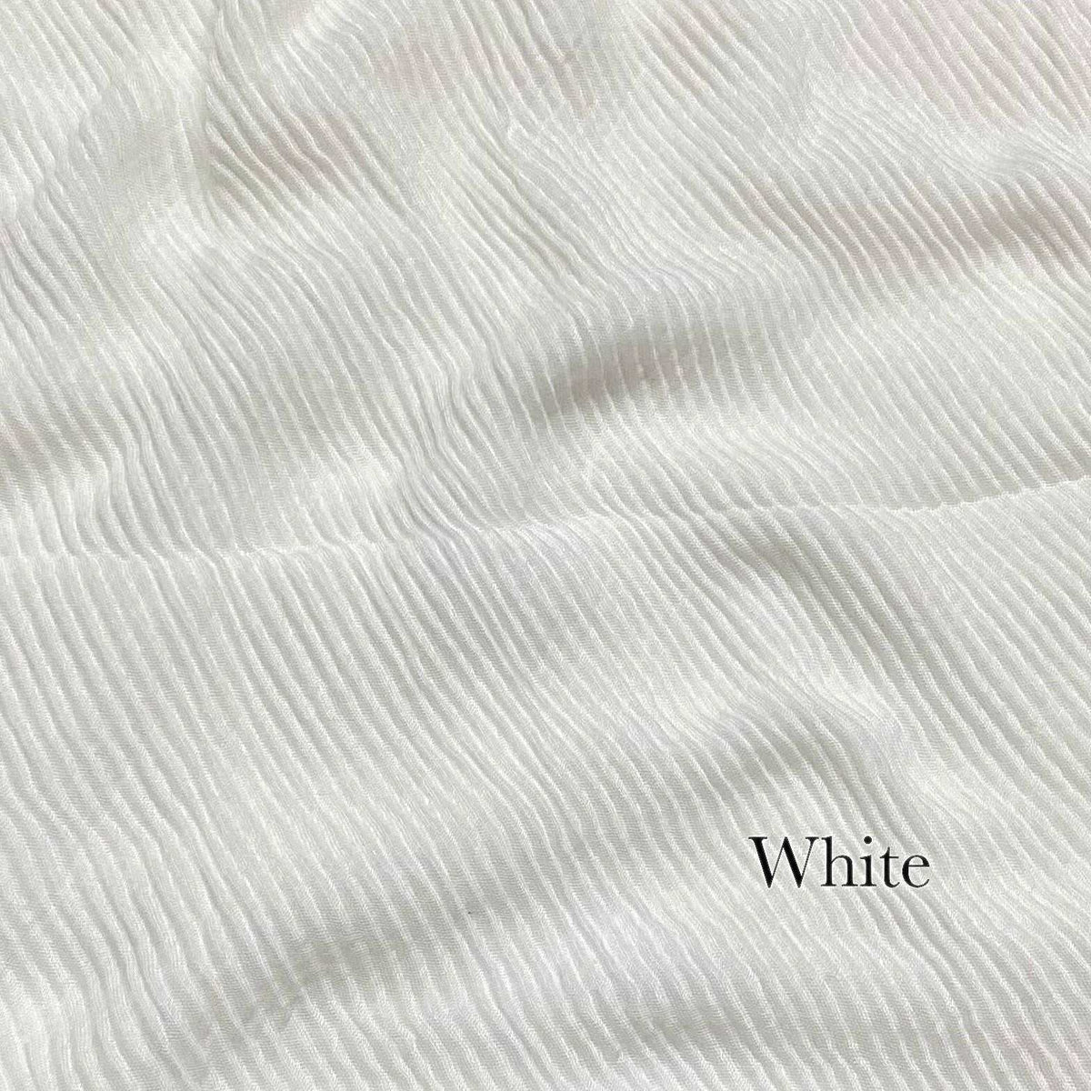 Crinkle Lawn - White