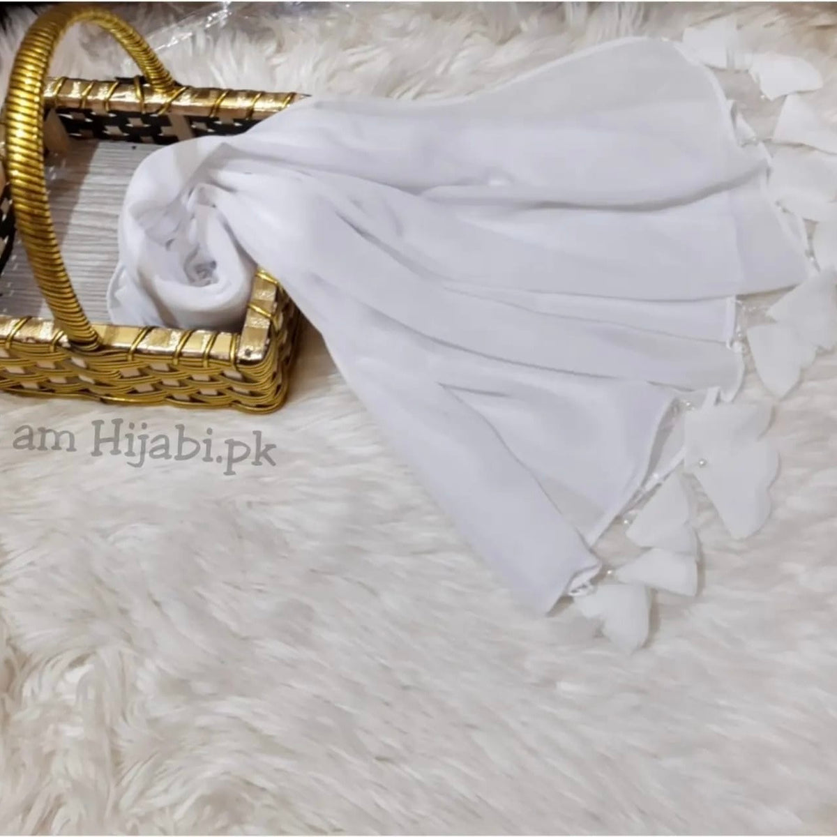 Heart Tassel - Pure White