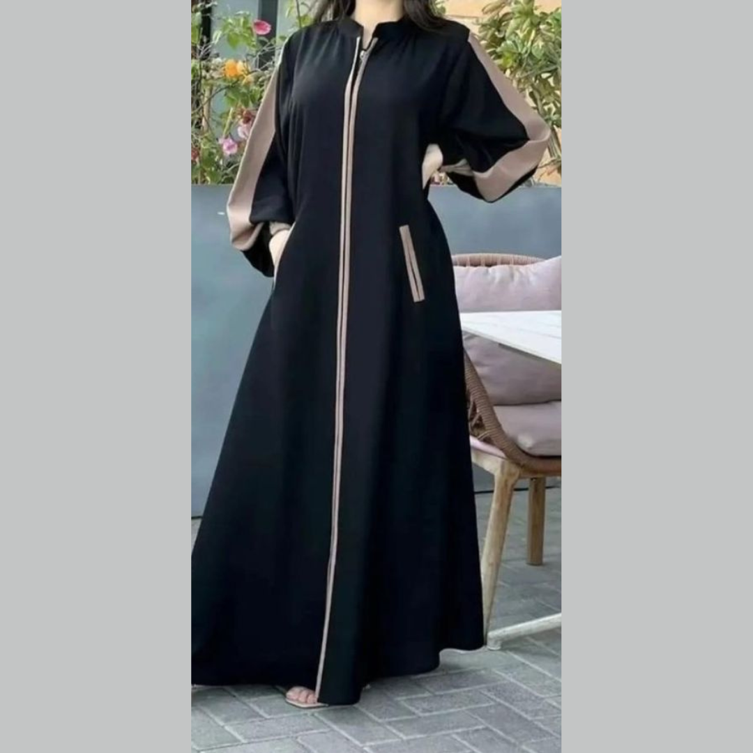 Noir Elegance Zipper Abaya