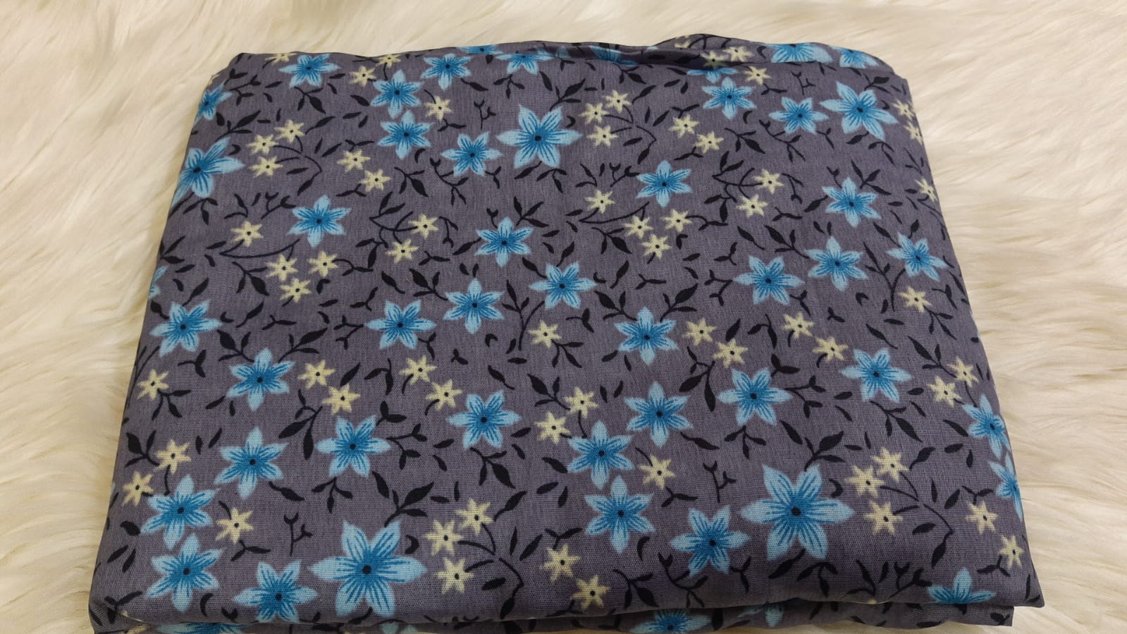 Namaz Chadar with Sleeves