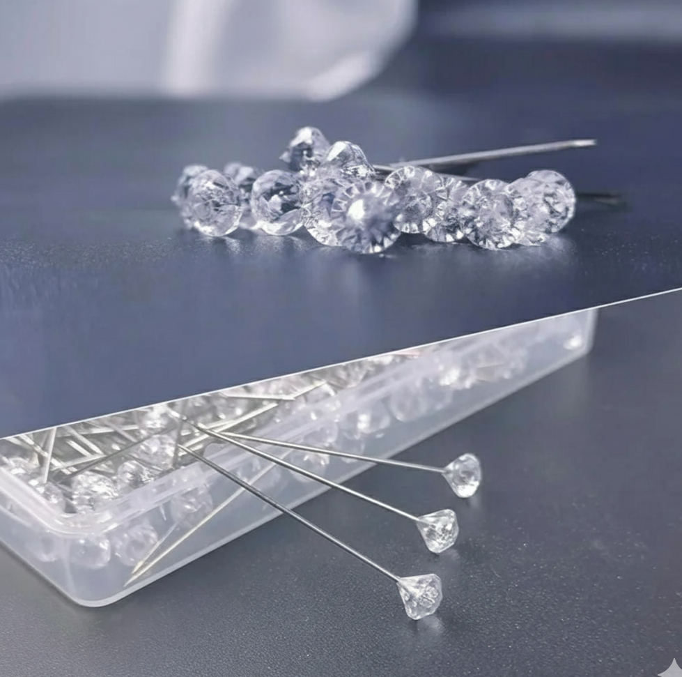Clear Diamond Pins - Pack of 5