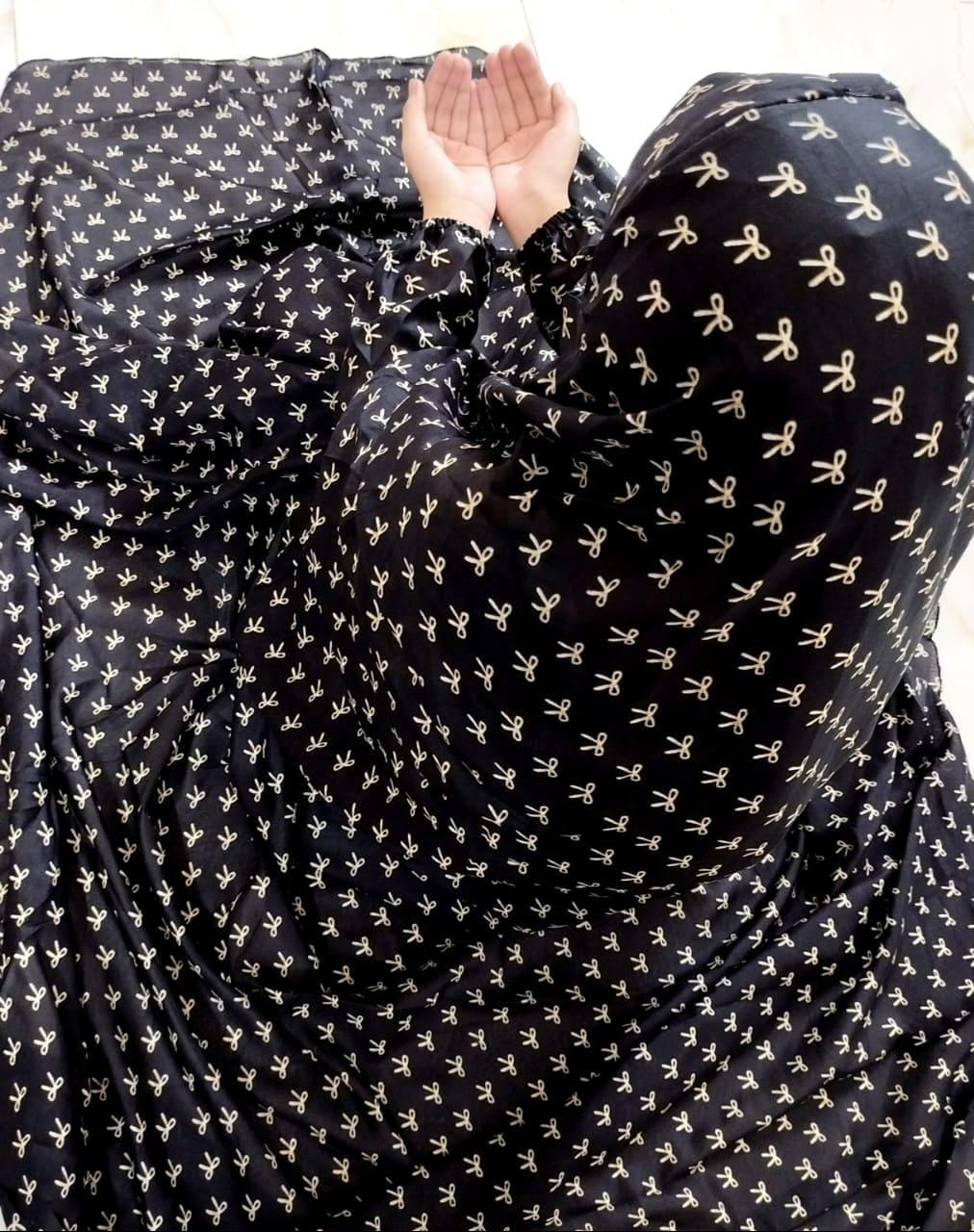 Namaz Chadar with Sleeves - SL - 80