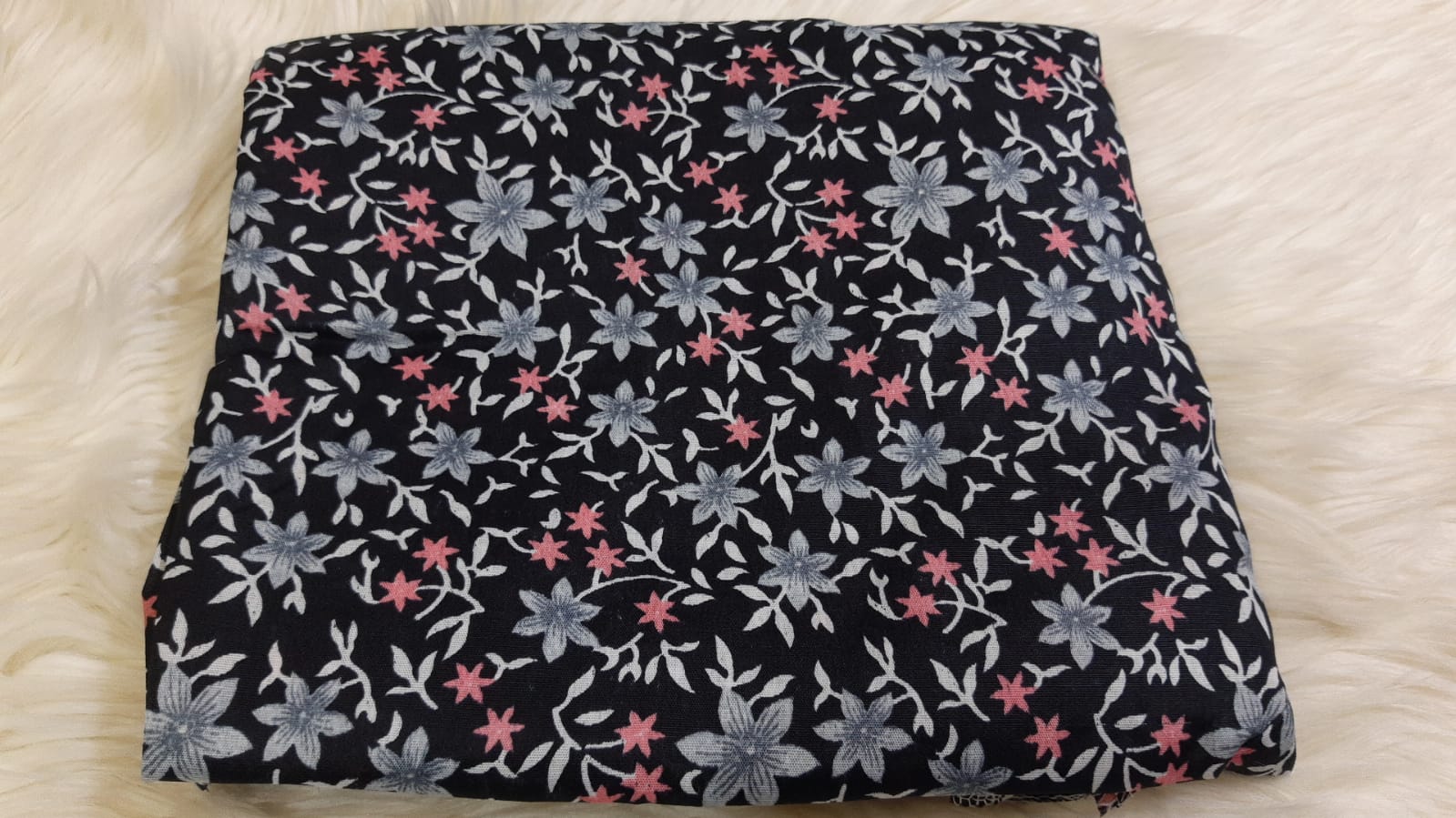 Namaz Chadar with Sleeves