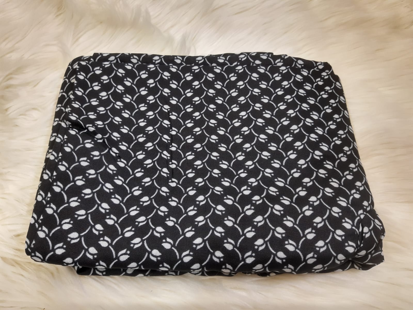 Namaz Chadar with Sleeves - SL - 85