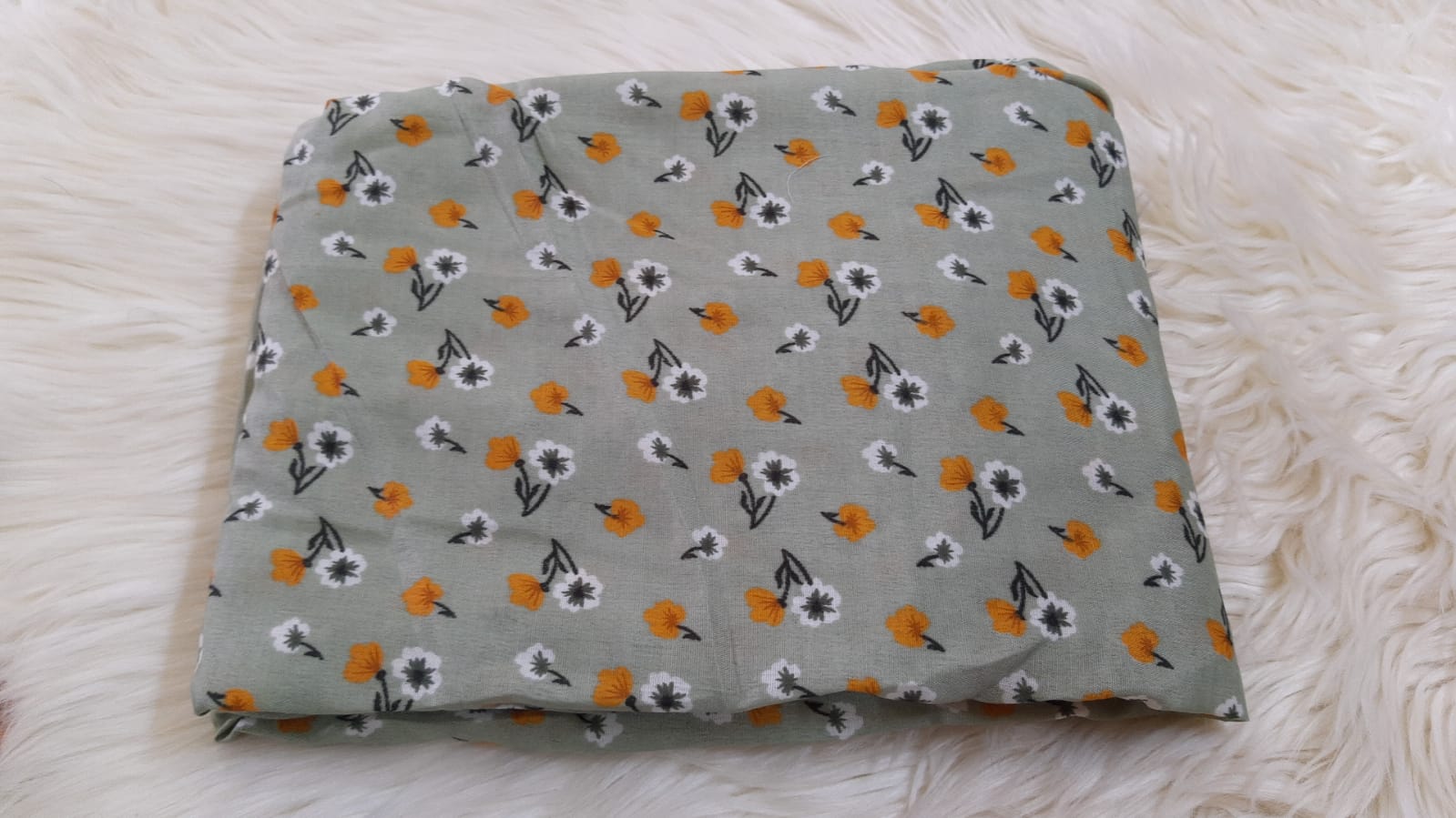 Namaz Chadar with Sleeves