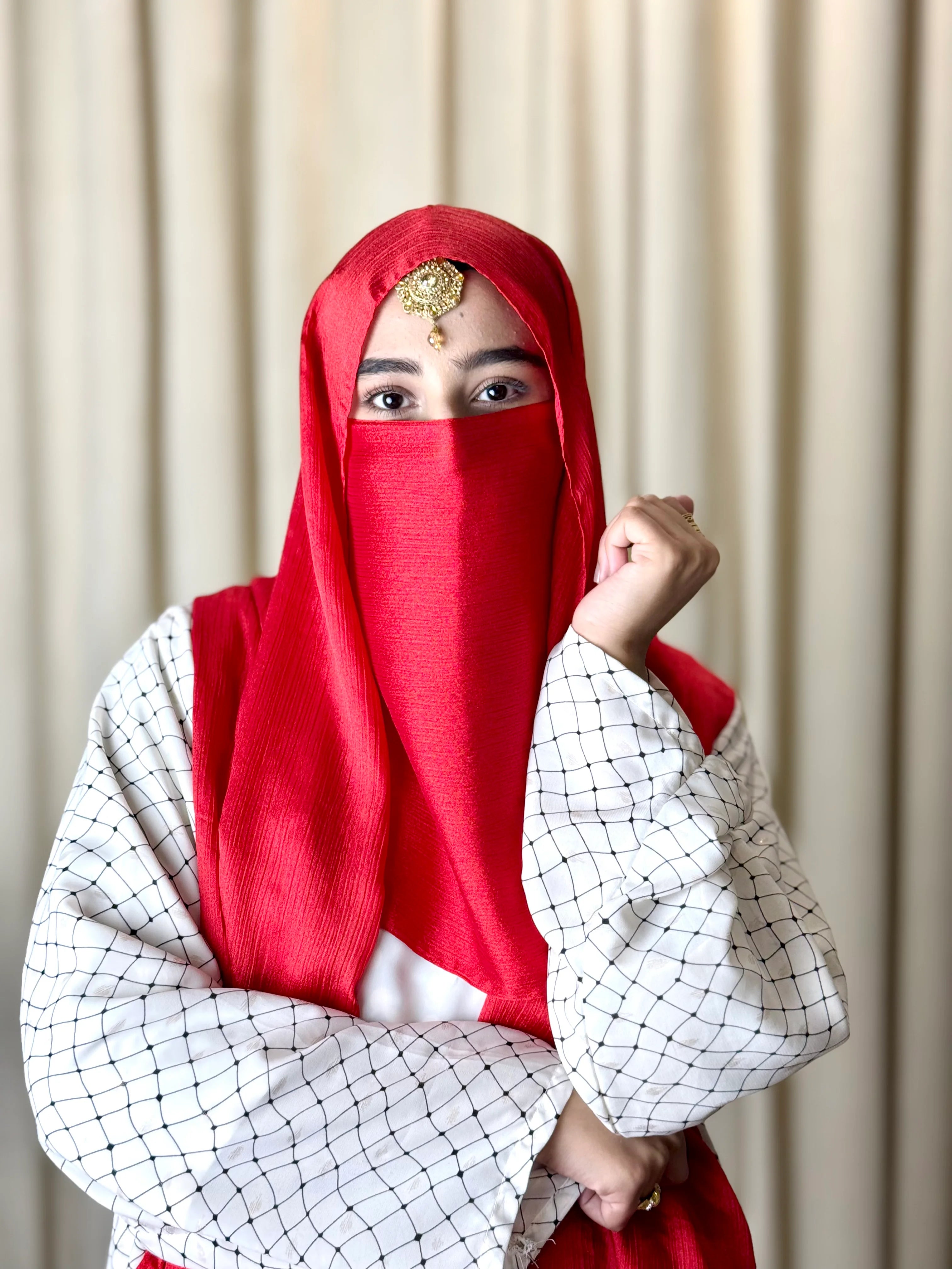 Silk Hijab And Niqab Set - Bright Red