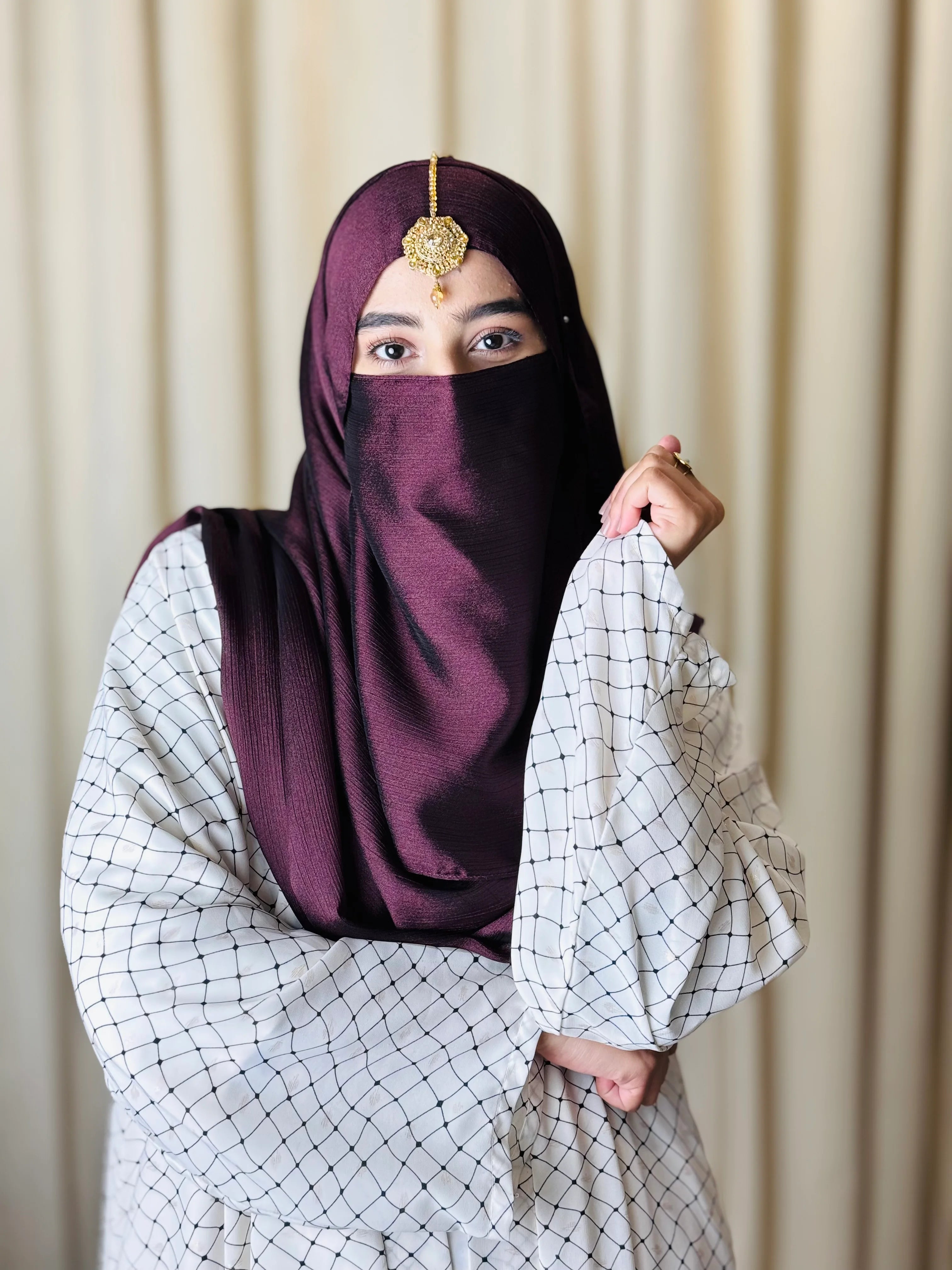 Silk Hijab And Niqab Set - Burgundy