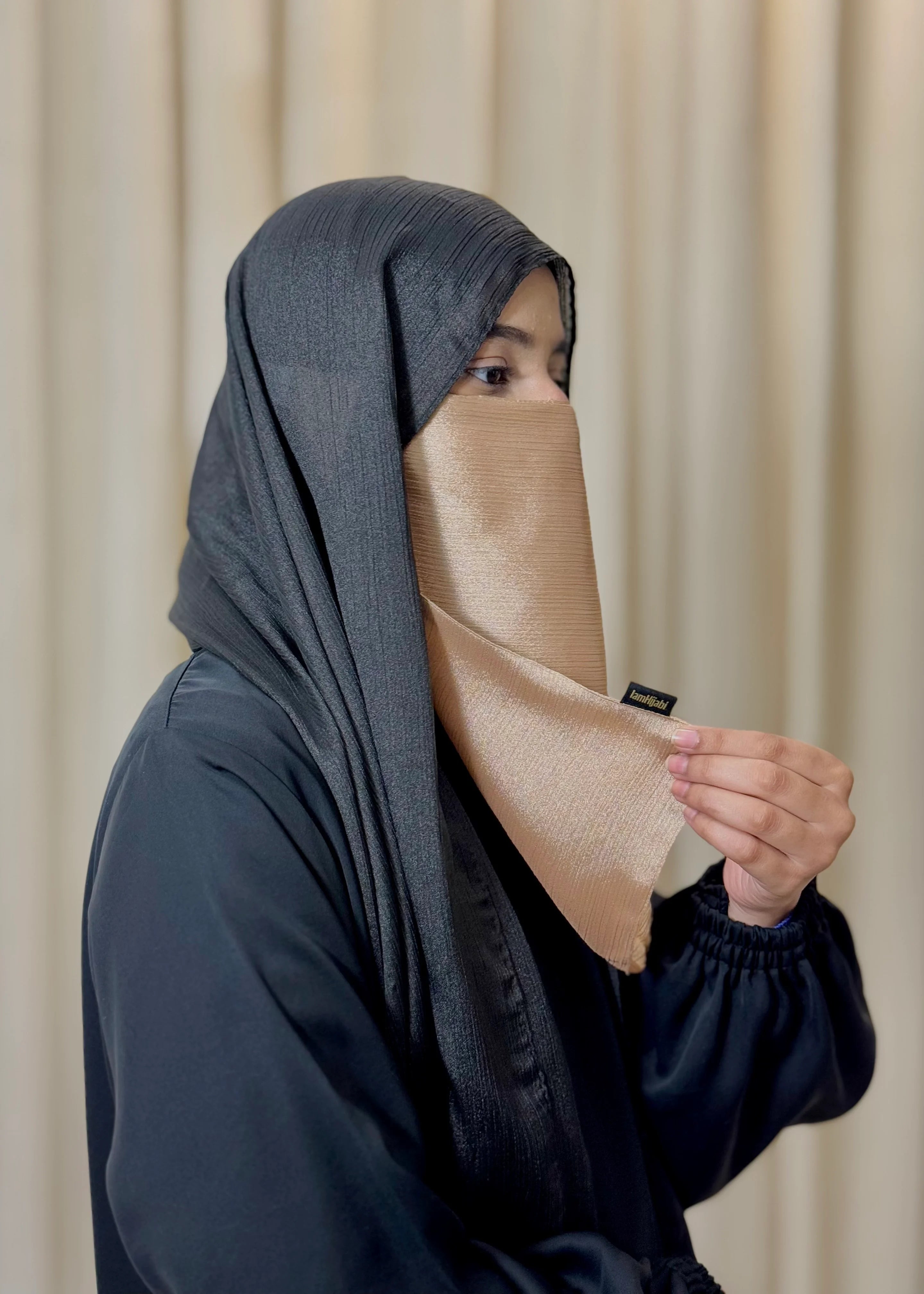 Silk Half Niqab - Dull Gold