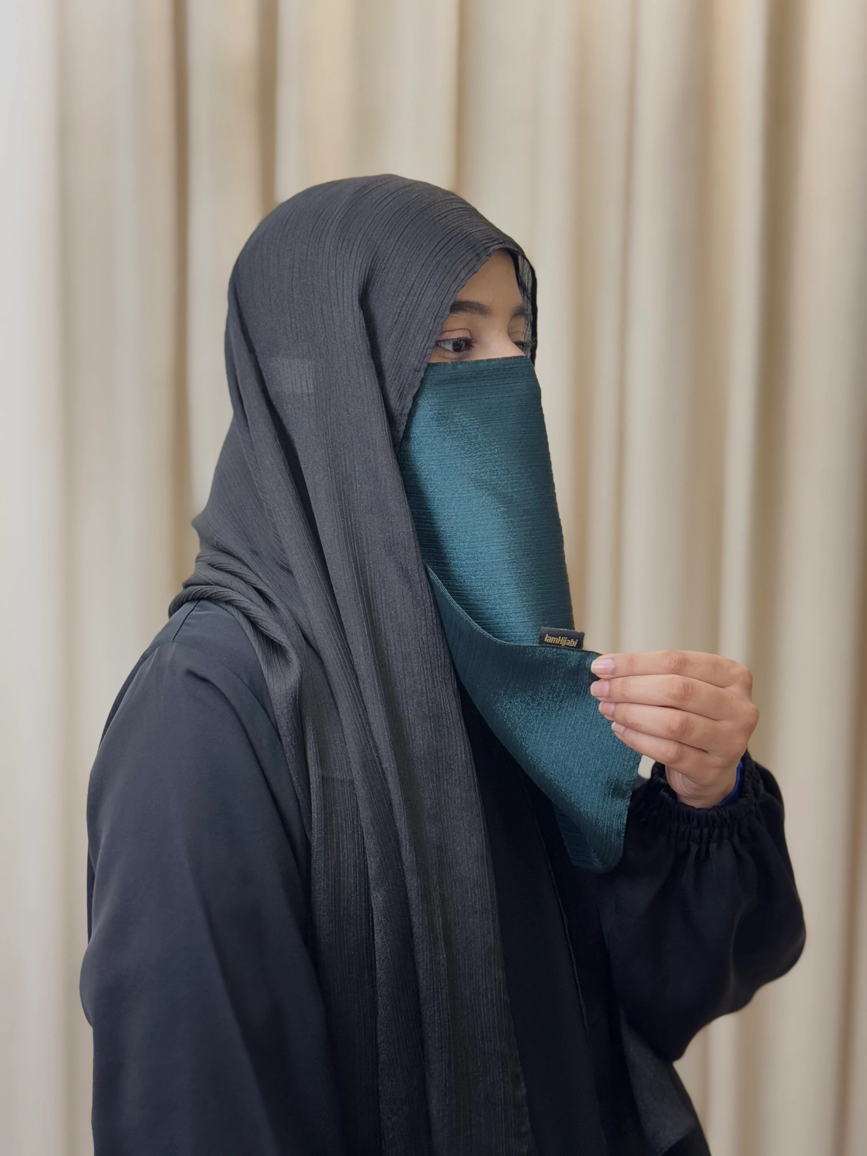 Silk Half Niqab - Emerald